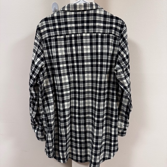 L.L. Bean XL Women’s 100% Cotton Plaid Flannel - Picture 2 of 5